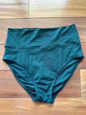 Lands' End Forest Green Swim Bottoms M
